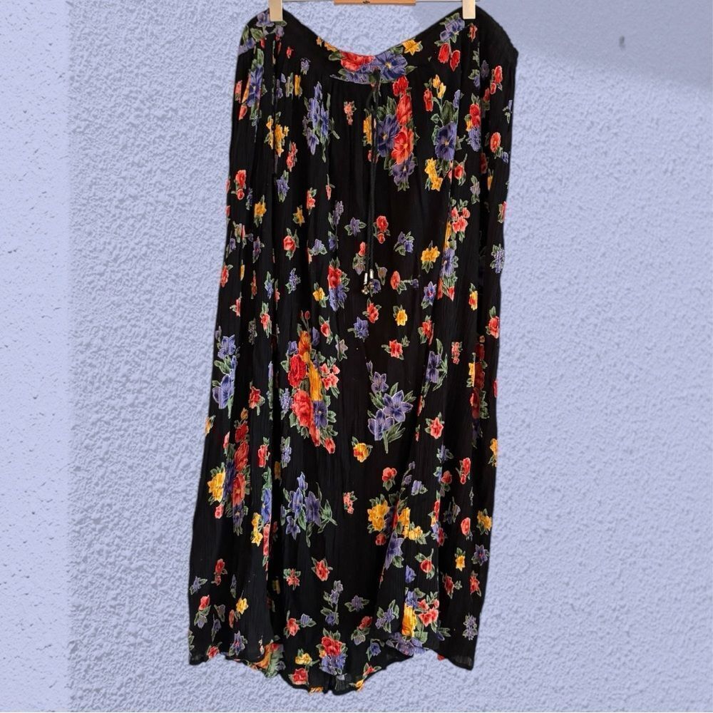 Vintage 90s broomstick skirt crepe maxi floral print